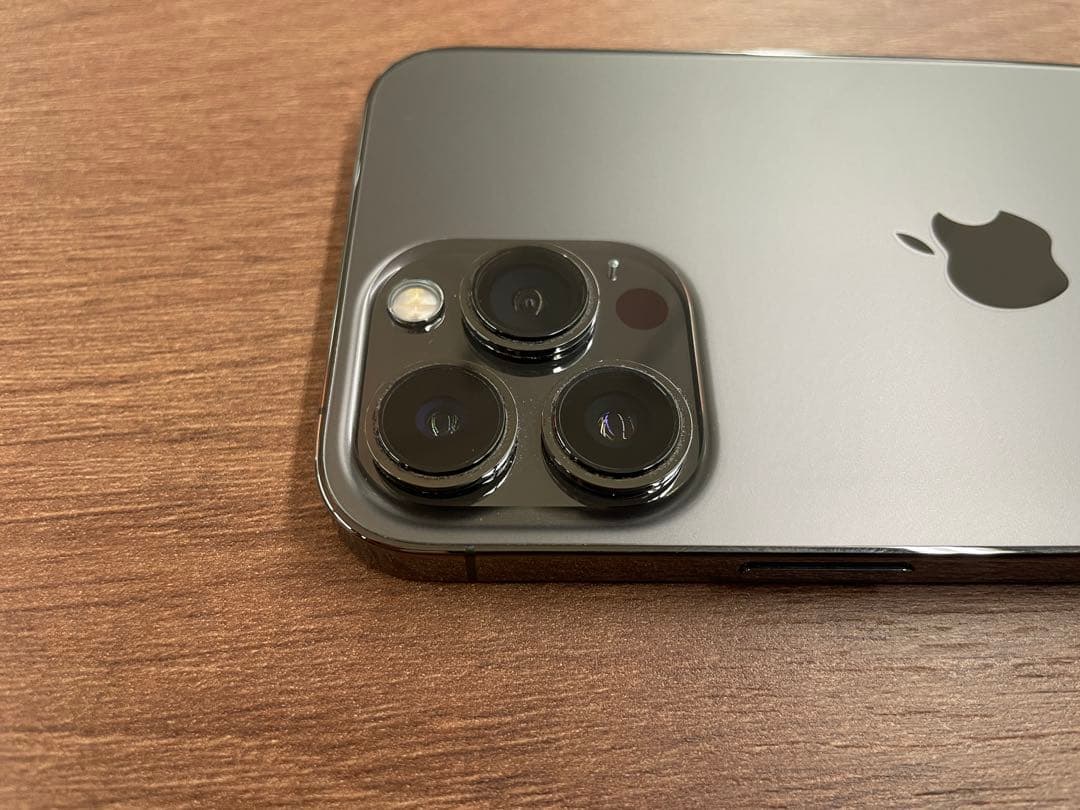 【美品】iPhone13 Pro Max 256GB グラファイト【SIMフリー