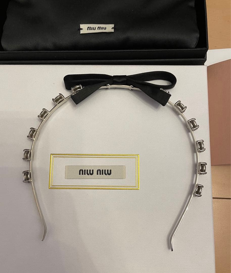 miumiu カチューシャ