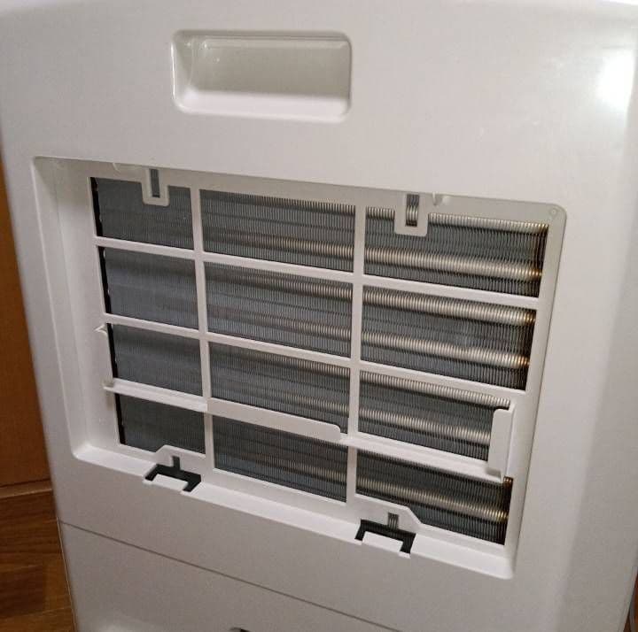 ユ*ピ様 CORONA【美品】どこでもクーラー、衣類乾燥除湿機。