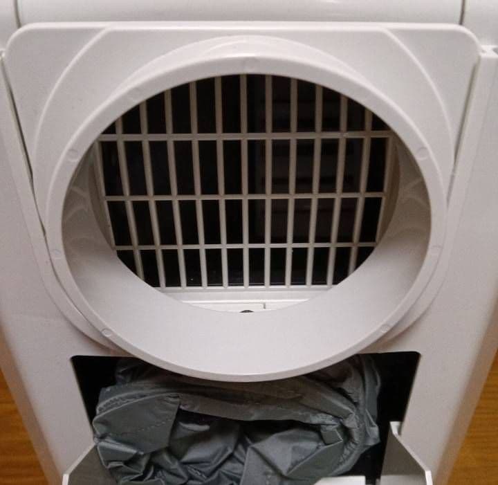 ユ*ピ様 CORONA【美品】どこでもクーラー、衣類乾燥除湿機。