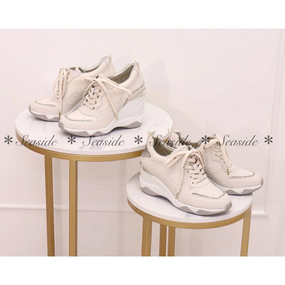 新品♡ダイアナ　スニーカー　定価17,600円　ランバン ジルスチュアート　ルネ