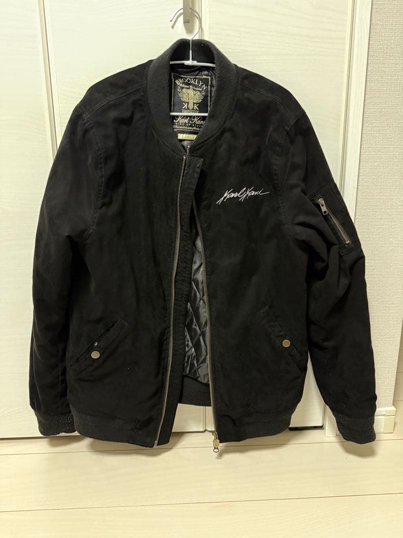 KARL KANI ブラック MA-1ジャケット メル12661