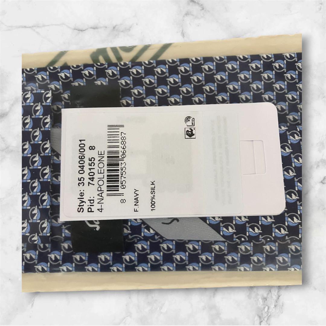 Salvatore Ferragamo ネクタイ ネイビー系 幾何学模様　新品