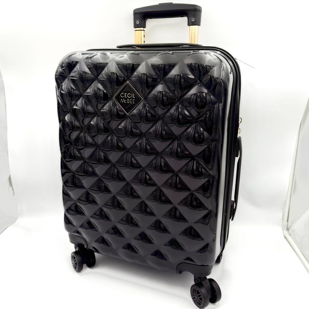 新品タグ付✨ セシルマクビー キルト キャリーケース Sサイズ 35L ブラック