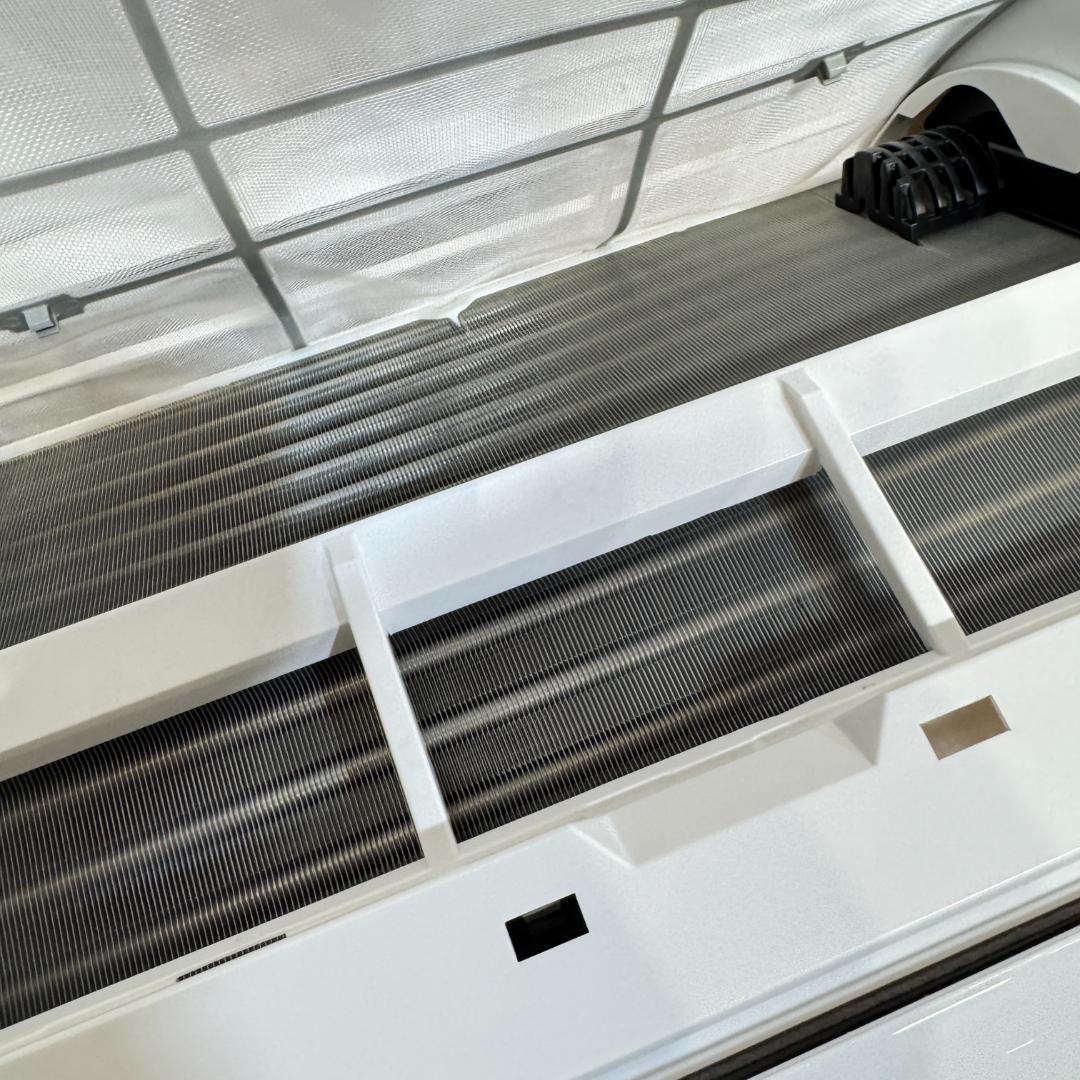 超美品富士通エアコン　2021年製　6畳用　洗浄済み　ポンプダウン済