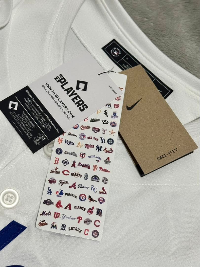 ドジャース大谷翔平選手ユニフォーム 17