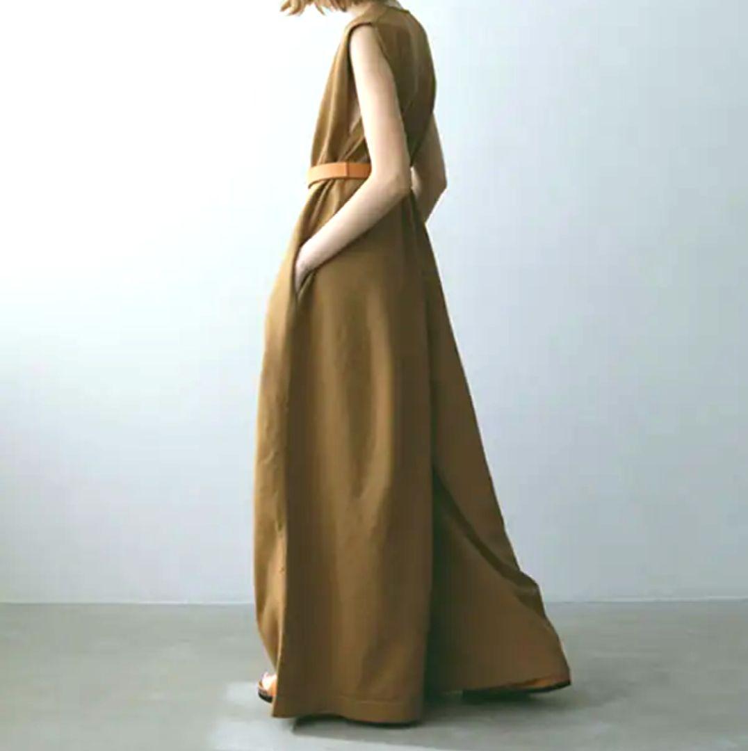 【ETRÉ TOKYO】フロントボタンニットオールインワン