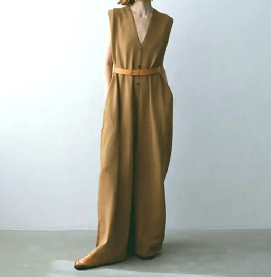 【ETRÉ TOKYO】フロントボタンニットオールインワン