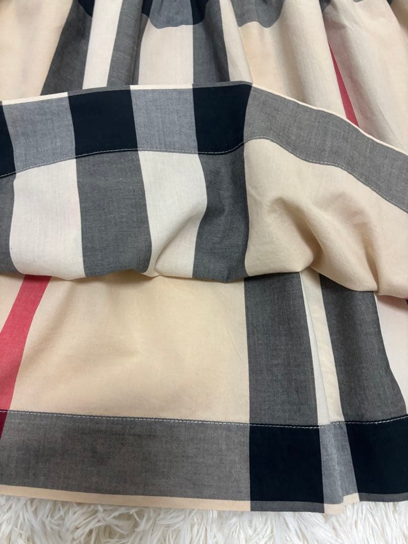 バーバリー　8y128cm チェック柄ノースリーブワンピース