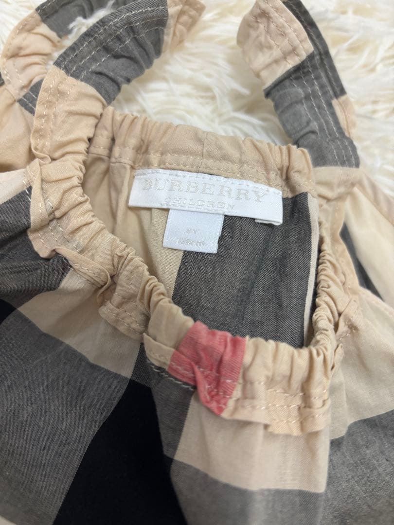 バーバリー　8y128cm チェック柄ノースリーブワンピース