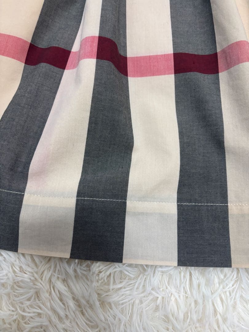 バーバリー　8y128cm チェック柄ノースリーブワンピース