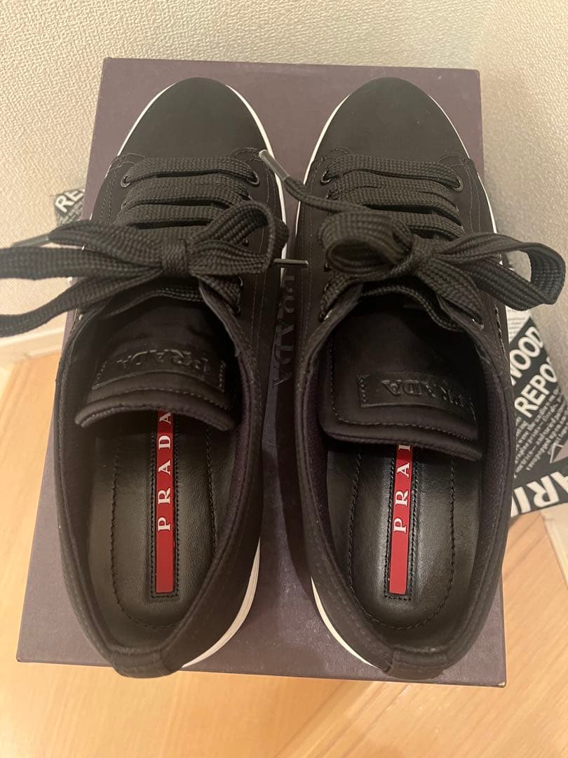 新品同様　PRADA プラダ スポーツ　スニーカー 3E6187 黒