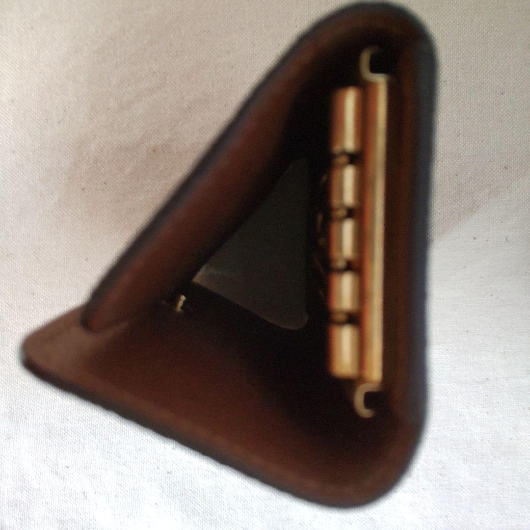 未使用美品　ルイヴィトン　4連キーケース 　ミュルティクレ 4　刻印有　保存袋無