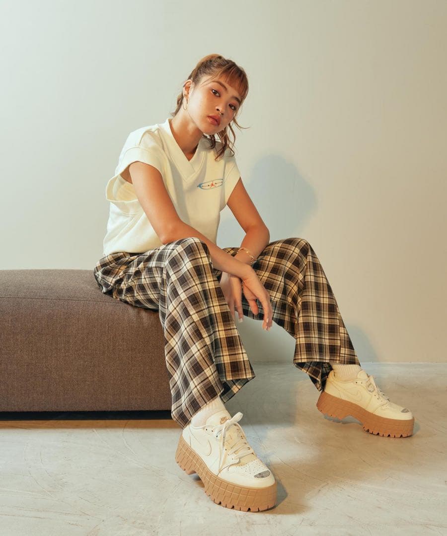 今日終了　定価23650円　NIKE エア ジョーダン 1 ブルックリン LOW