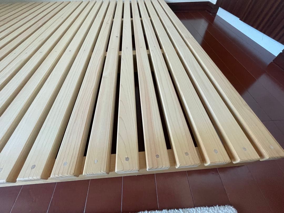 国産ヒノキ無垢材のスノコベッド