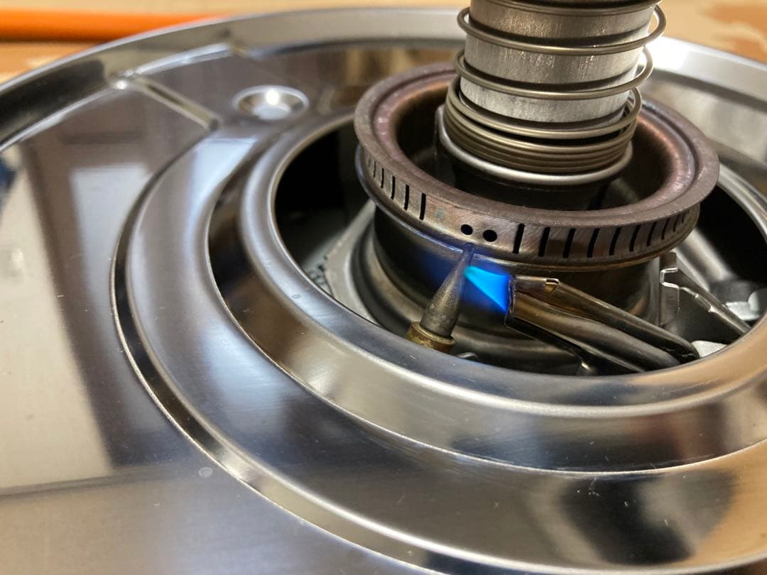 防災キャンプ　 8合炊き炊飯器&レギュレーター&ホース一式　種火保温機能