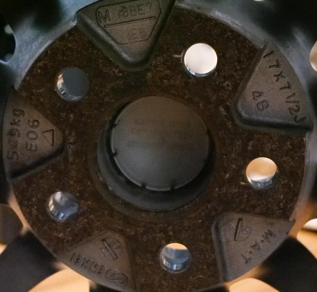 SUBARU STI 純正OP 17インチ7.5J+48 ガンメタホイール