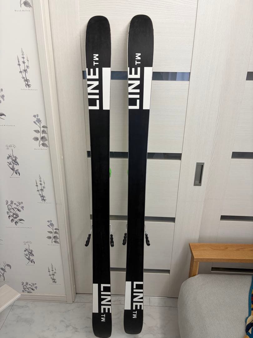 LINE トムウォリッシュ