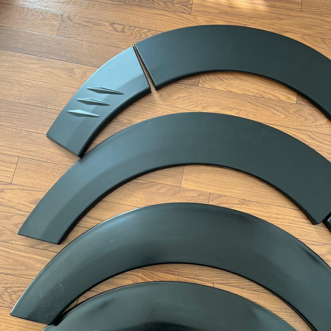 ハイエース　オーバーフェンダー