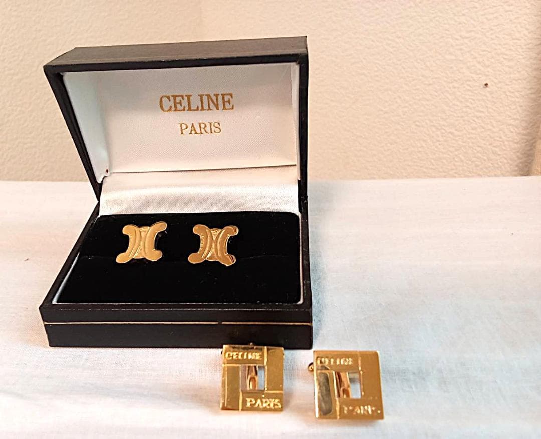 美品・旧ロゴ期CELINEカフリンクス、専用箱付、レア＋美品１対（セリーヌCｆ）