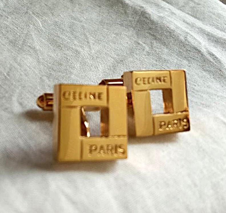 美品・旧ロゴ期CELINEカフリンクス、専用箱付、レア＋美品１対（セリーヌCｆ）