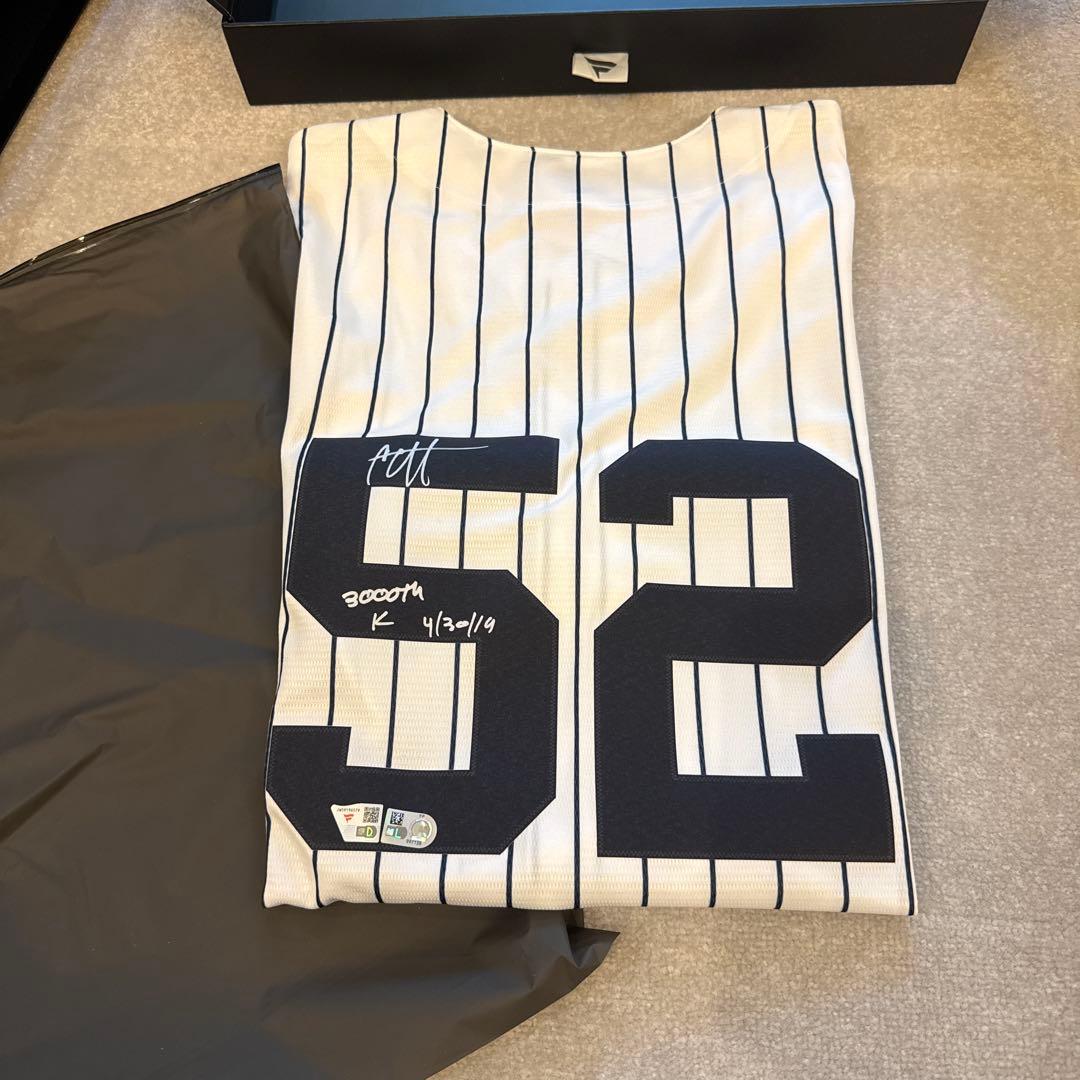 SABATHIA 直筆ユニフォーム