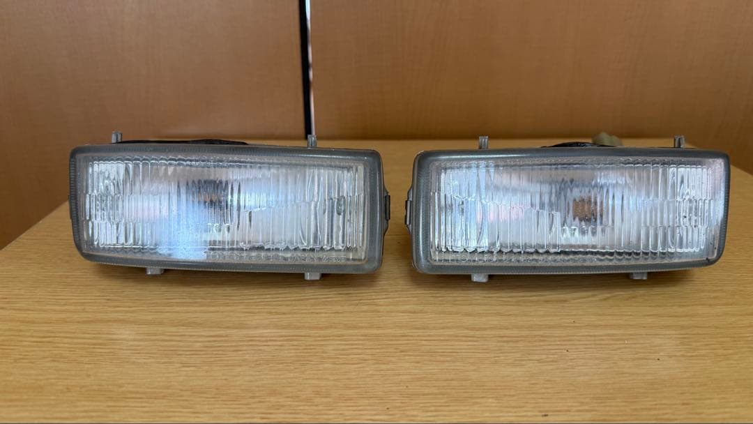 20ソアラ エアロバンパータイプ用　フォグランプ