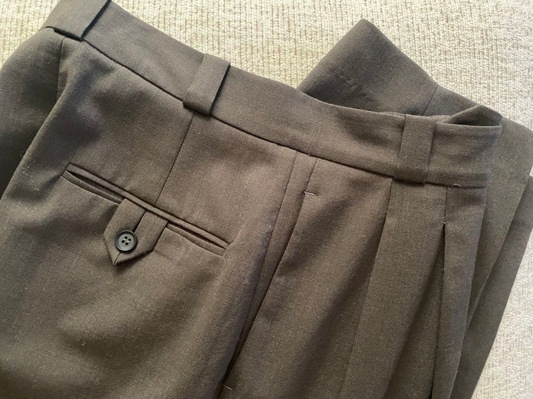 TODAYFUL Tapered Tuck Trousers ダークグレー