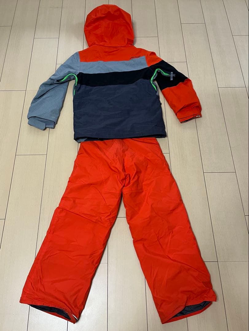 VOLCOM スノーボードウェア オレンジ グレー　上下セット　140-150