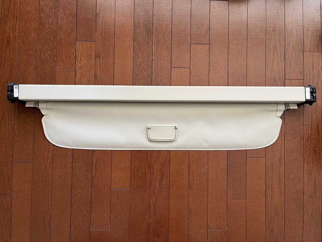 ボルボV60CC 純正2022年製 トノカバー