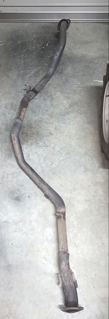 ステップワゴンRG 中間ストレート　マフラー