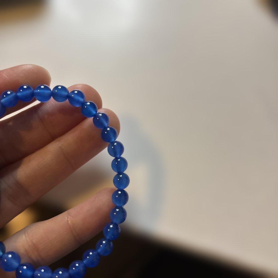 ズーンとくる！青玉髄天珠！双観音天珠！ズーン！