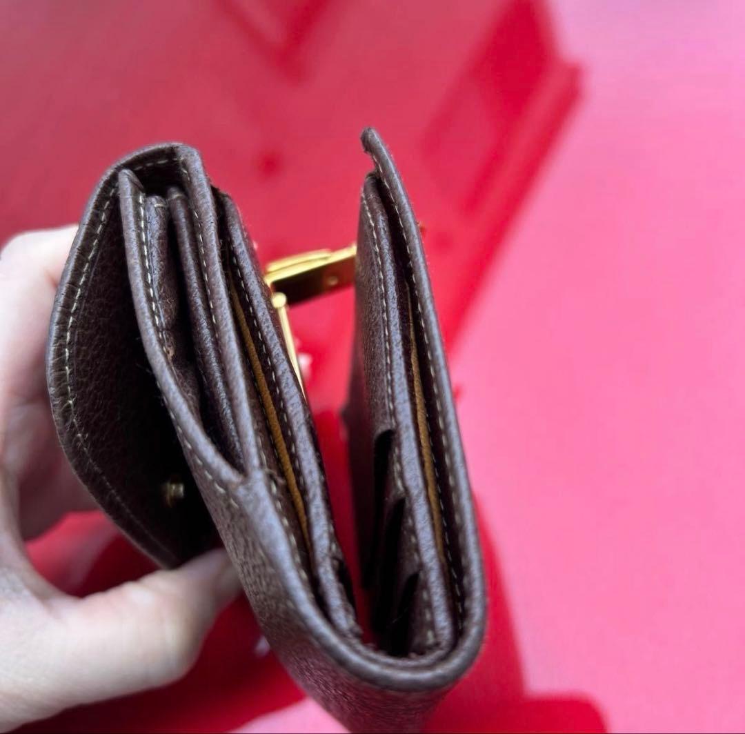 GUCCI 二つ折り財布 ブラウン