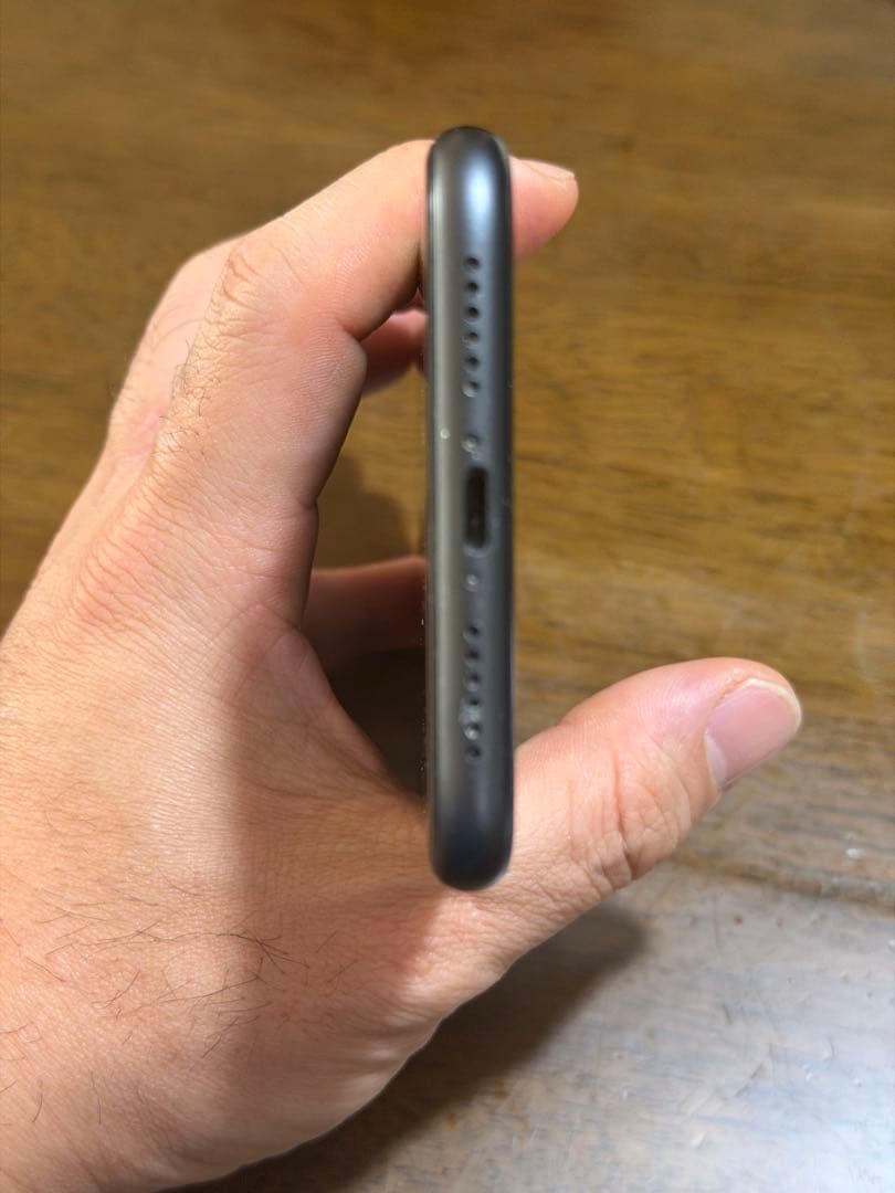 S*）様 iPhone11 128GB