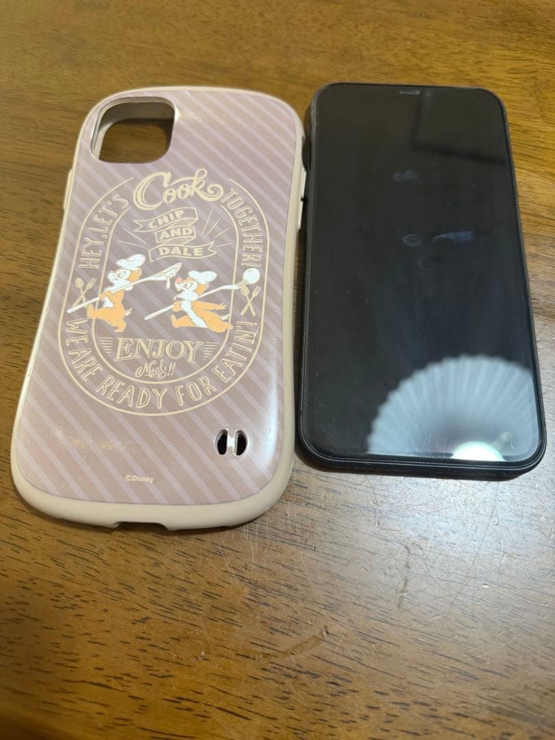 S*）様 iPhone11 128GB