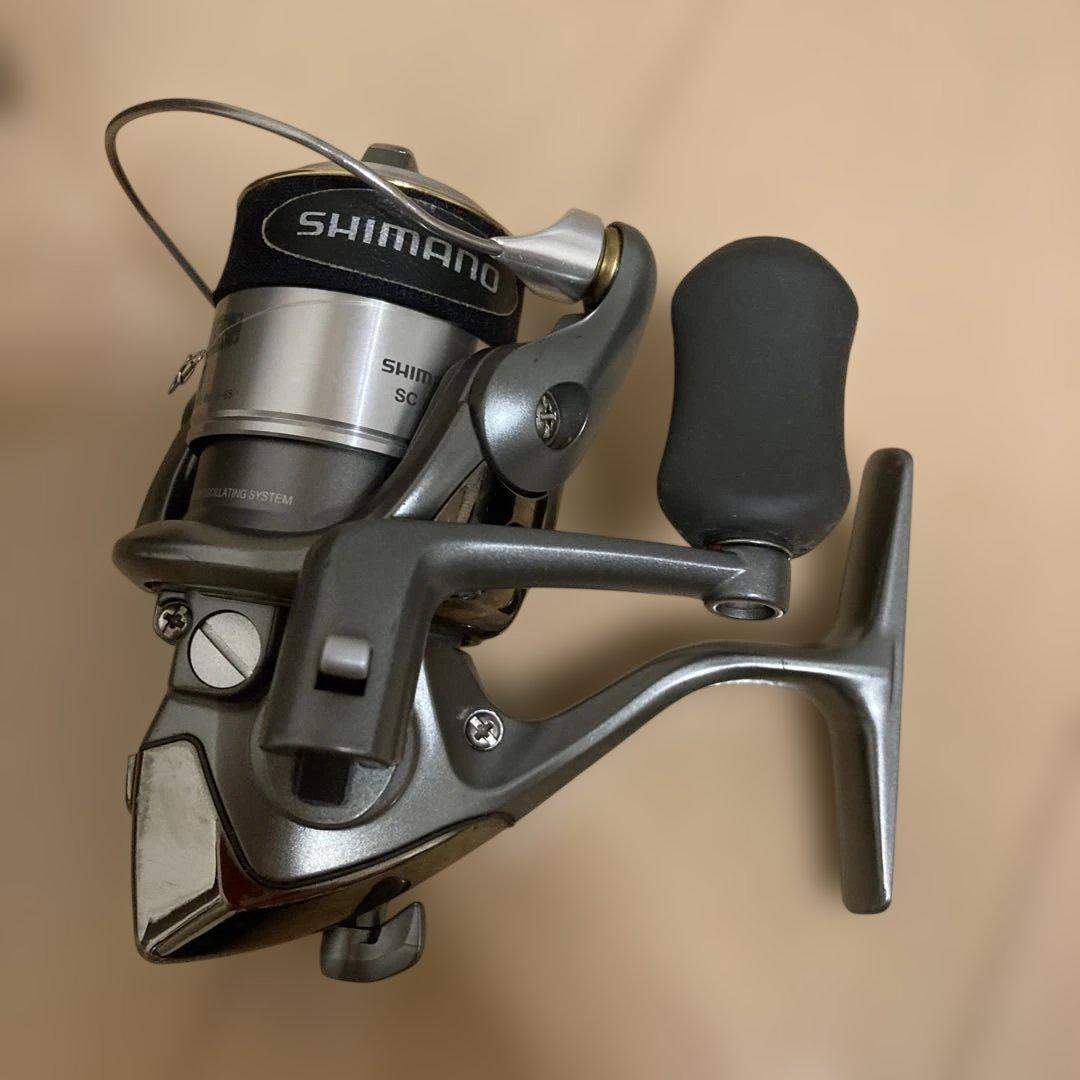 SHIMANO TWIN POWER 1000 リール
