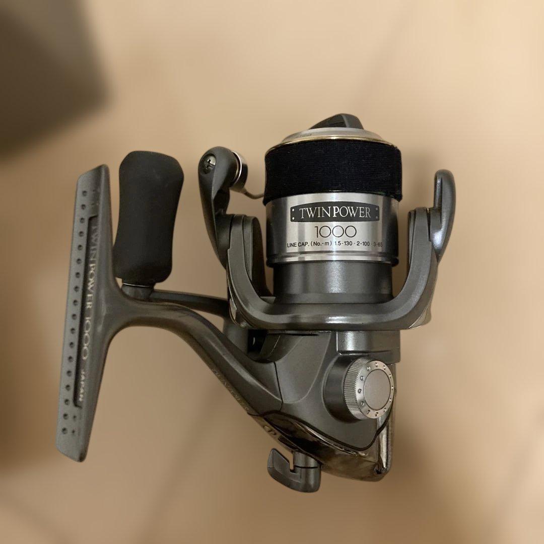 SHIMANO TWIN POWER 1000 リール