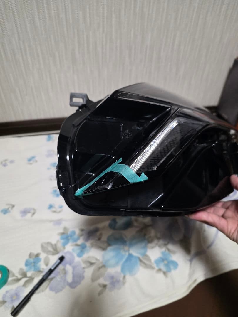 日産　ノートオーラ　E13 左ヘッドライト