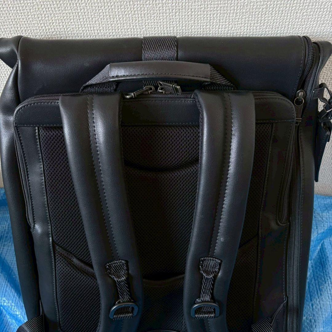 TUMI トゥミ ロールトップ レザー リュック ビジネスリュック