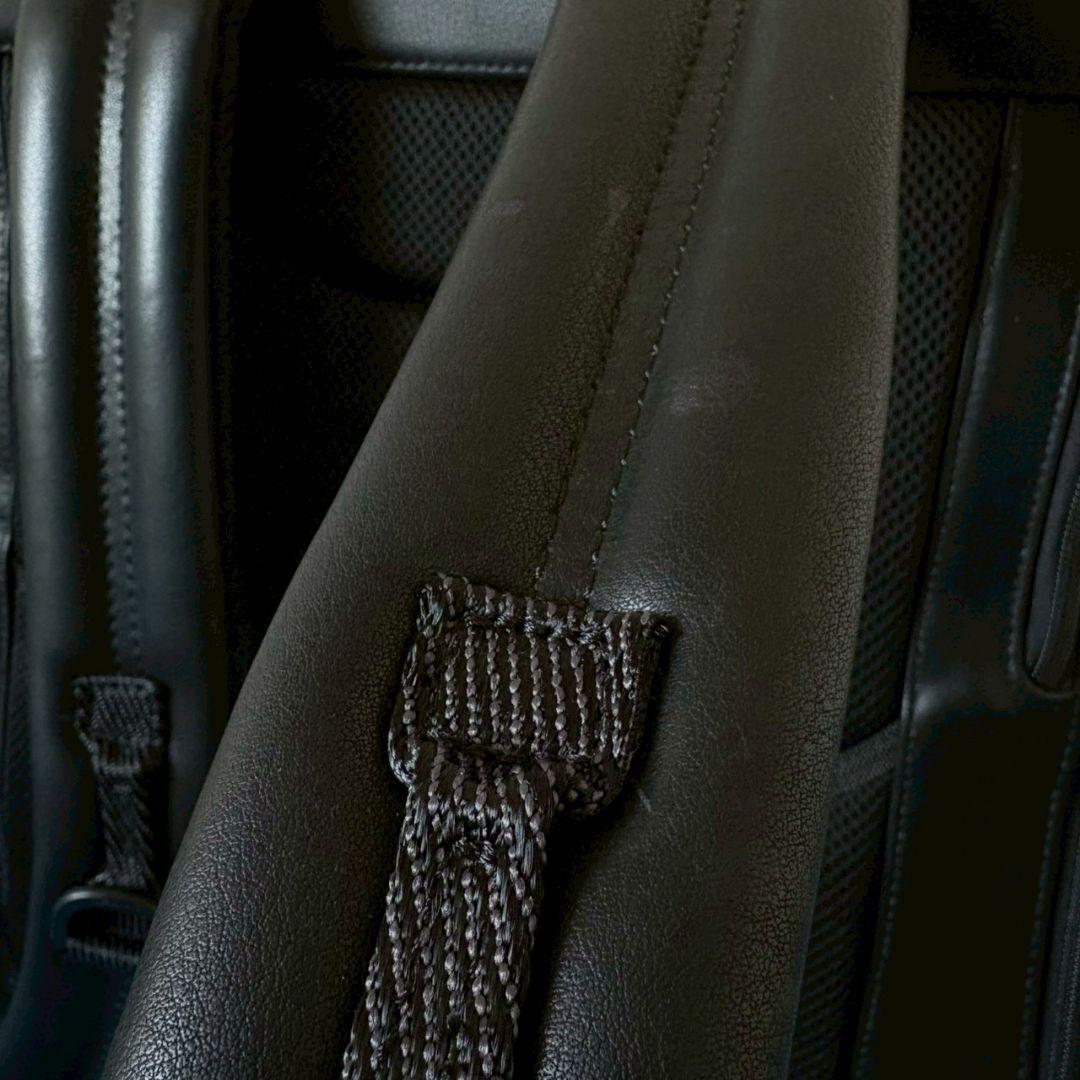 TUMI トゥミ ロールトップ レザー リュック ビジネスリュック