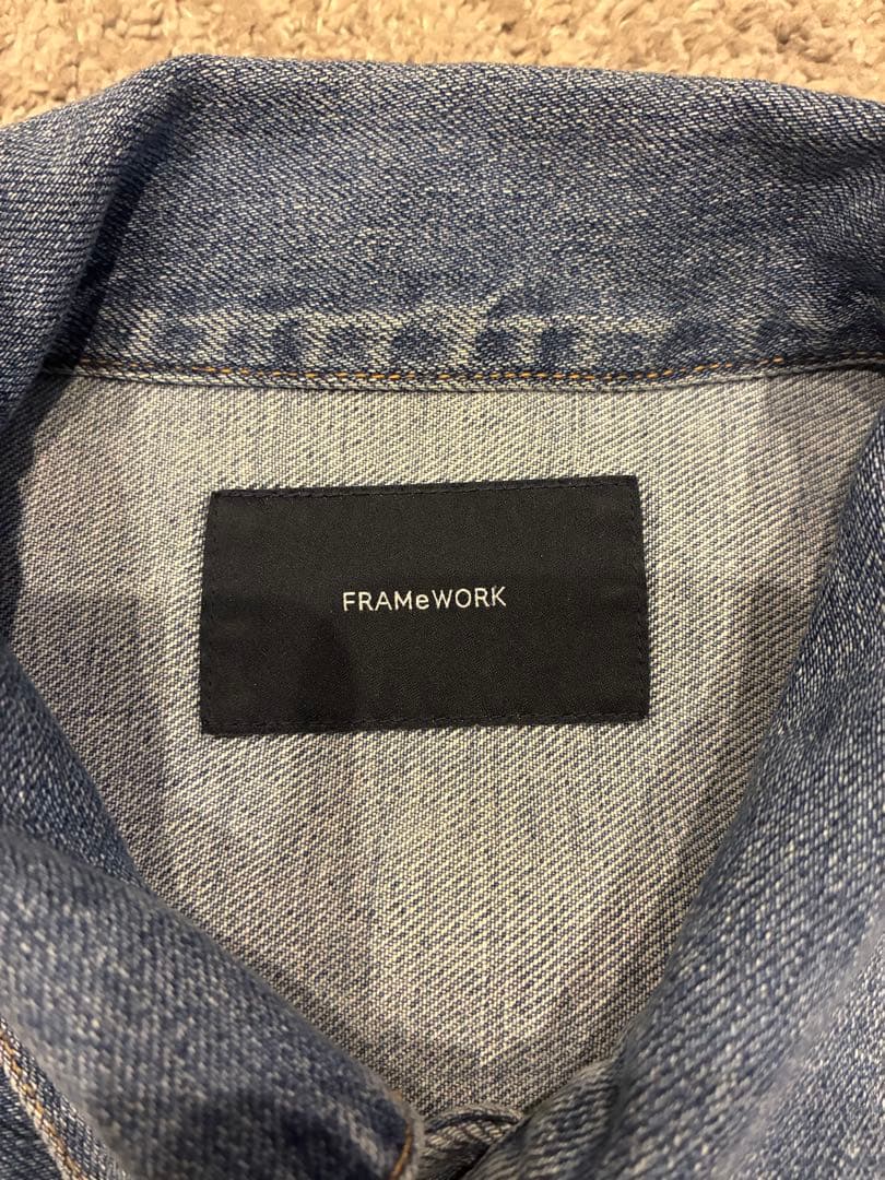 タグ付き　フレームワーク エクストララージデニムジャケット　ぶるーA