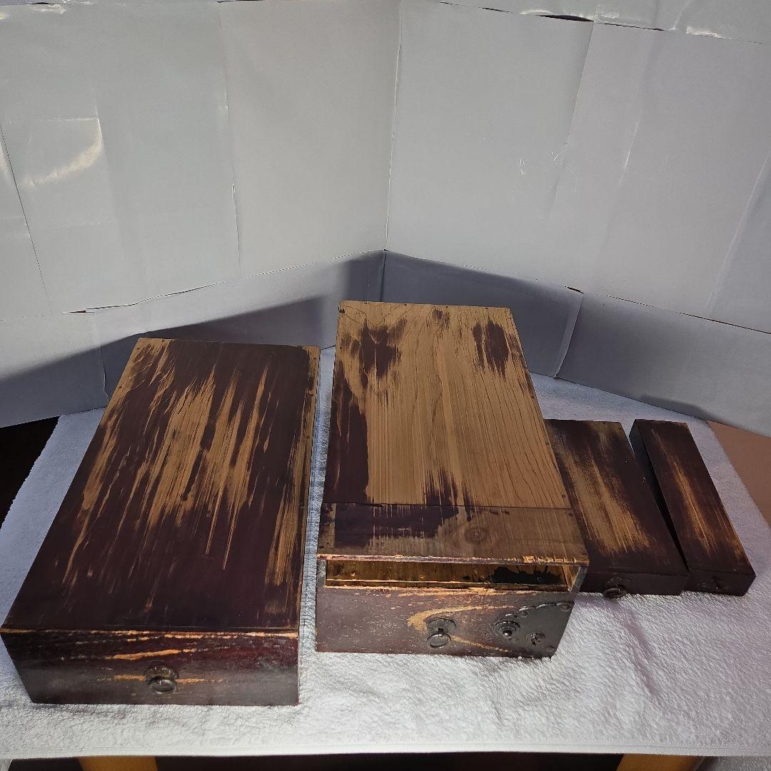 金唐革紙貼手持箪笥　鍵付　時代箪笥　古民具　銭函　銭箱　千両箱　船箪笥　金庫