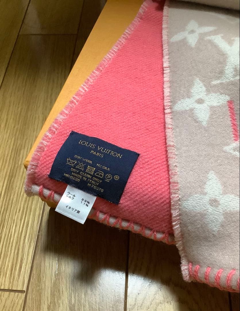 ルイヴィトン　マフラー エシャルプ・オールユーニード　難有り