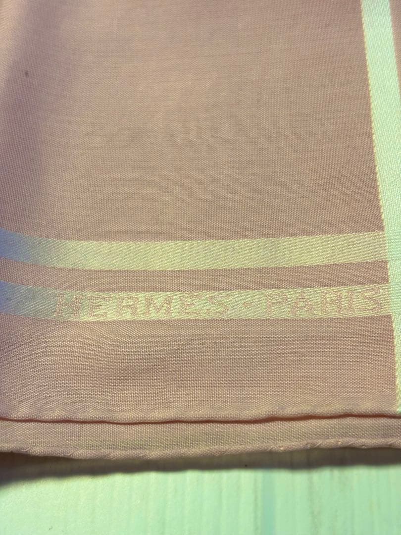 エルメス　HERMES ハンカチーフ 《エルメス・パリ》ピンク　未使用１枚