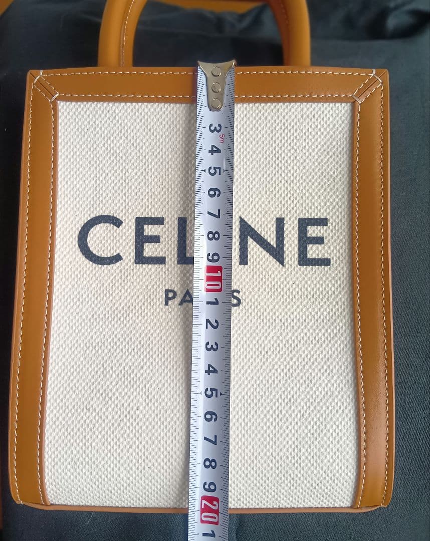 美品CELINE　セリーヌ　バーティカルカバ　ミニ　ショルダーバッグ