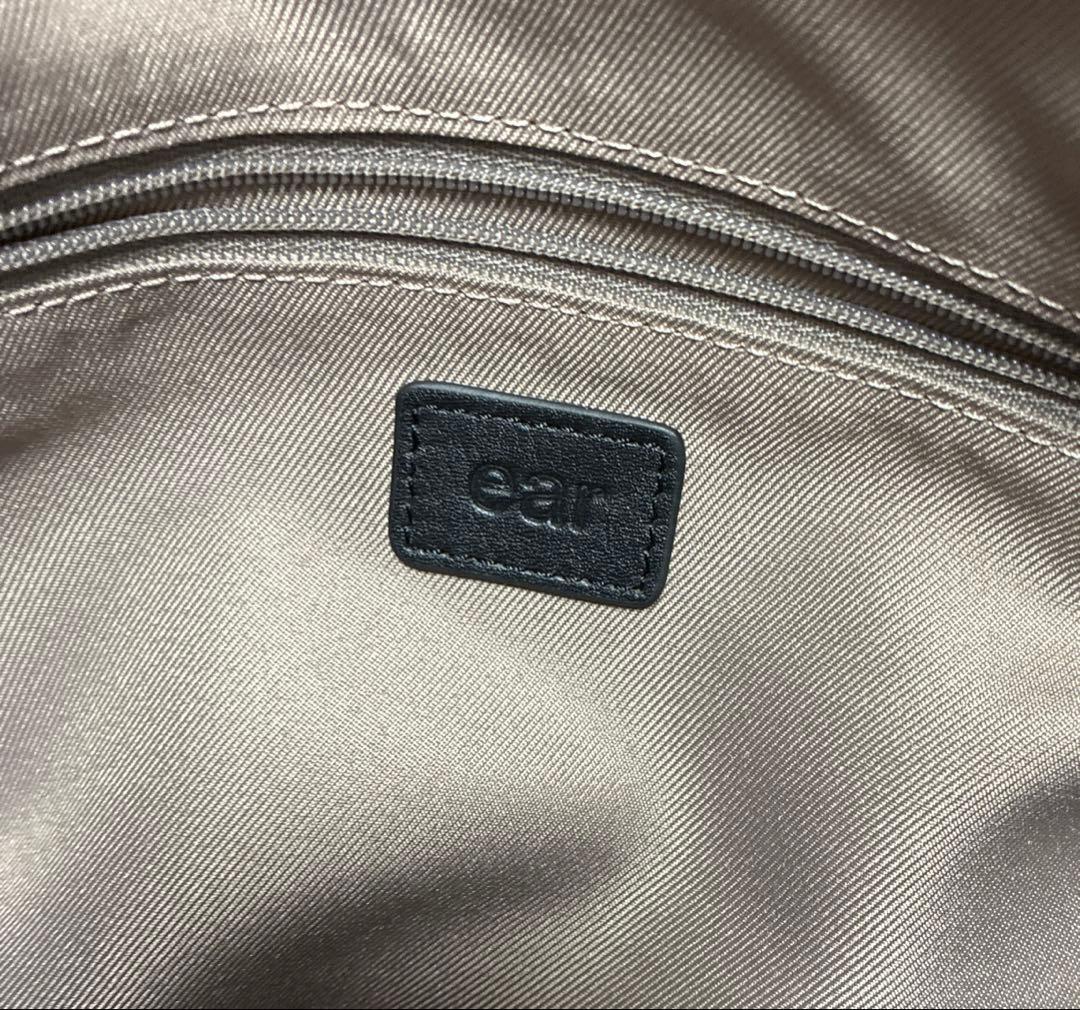 ear ショルダーバッグ