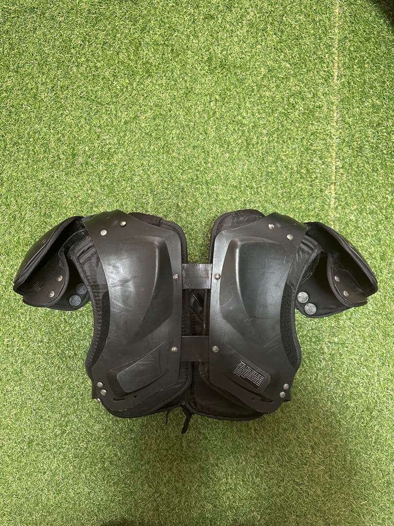 アメフト　ショルダーパッド　XENITH