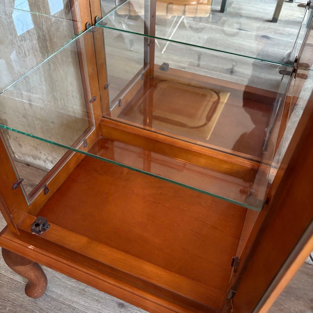 猫脚　飾り棚　クラシック　キュリオケース　ガラスケース　ダウンライト付