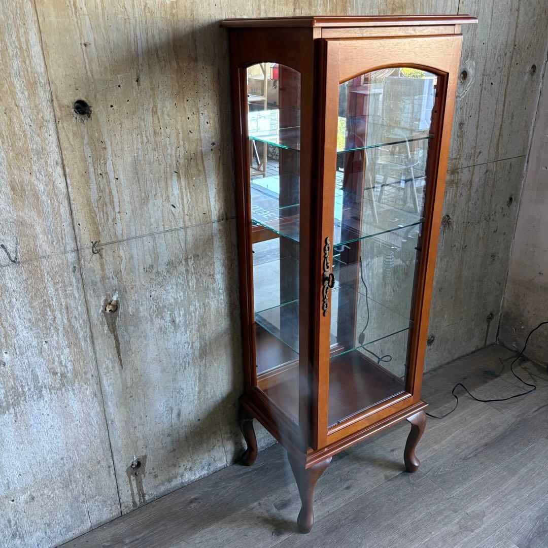 猫脚　飾り棚　クラシック　キュリオケース　ガラスケース　ダウンライト付