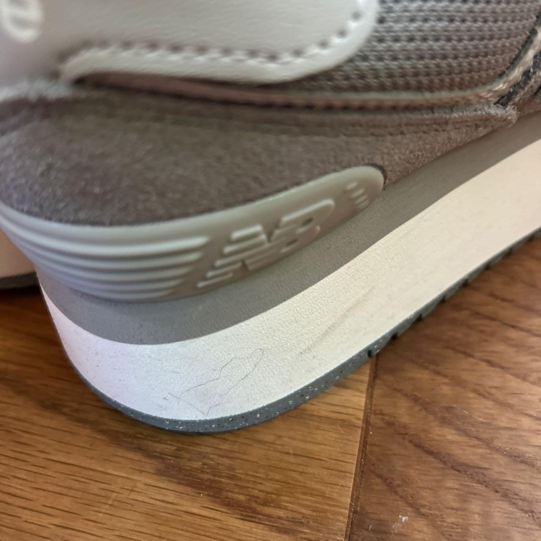 新品タグ付きNew Balance WL574ZSD グレー スニーカー